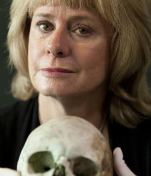 For-author-Kathy-Reichs-its-all-about-bones-PRA9K1L-x-large