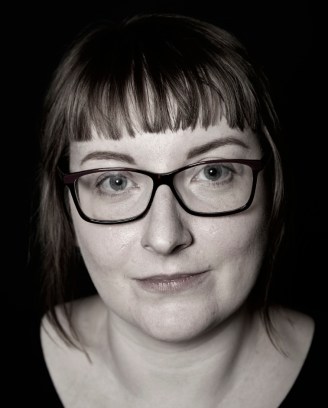 amy-lloyd-by-laura-lewis